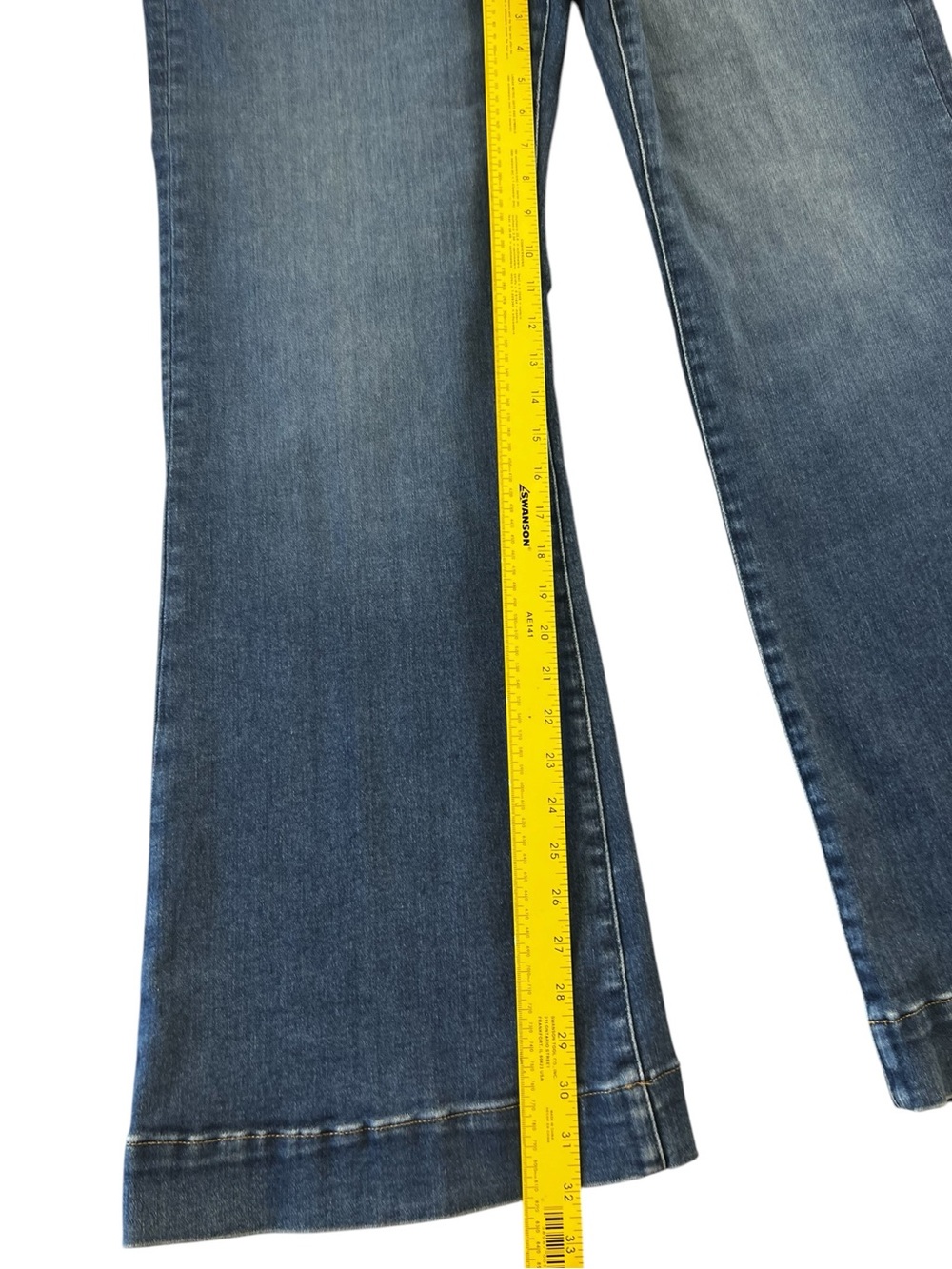 New Good American good flare jeans high Rise - Picture 9 of 16